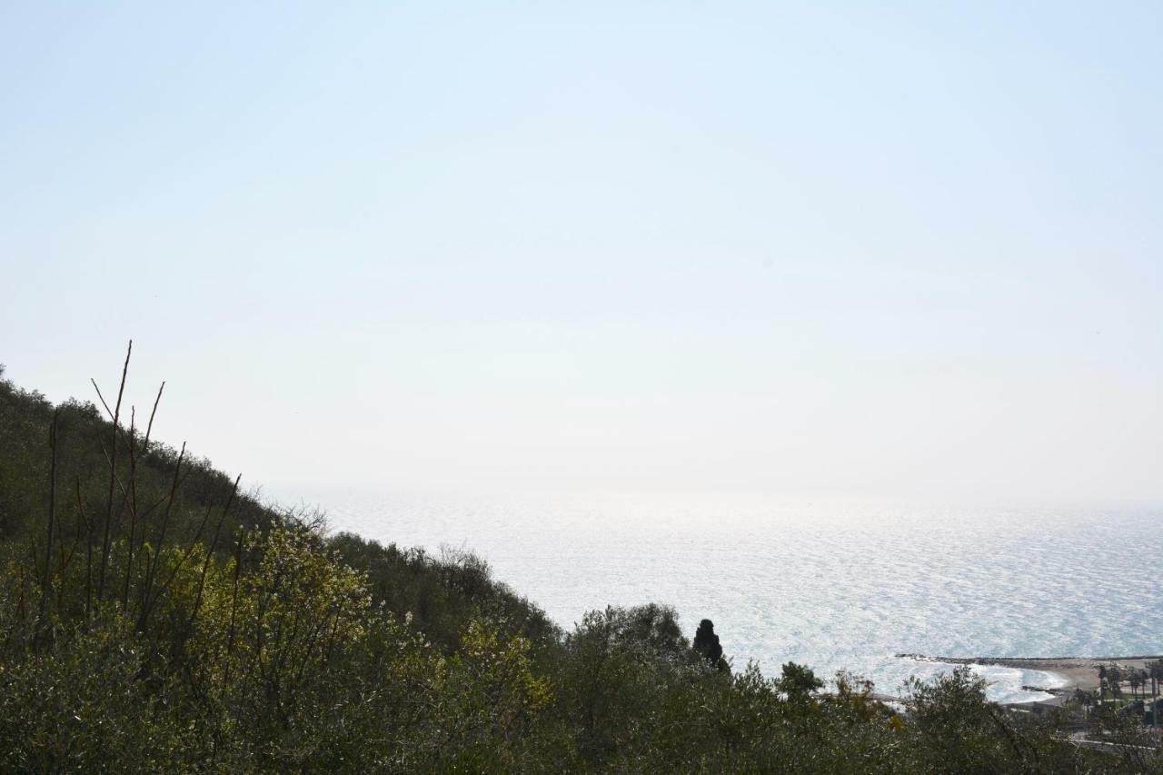 La Torretta Villa Imperia Bagian luar foto