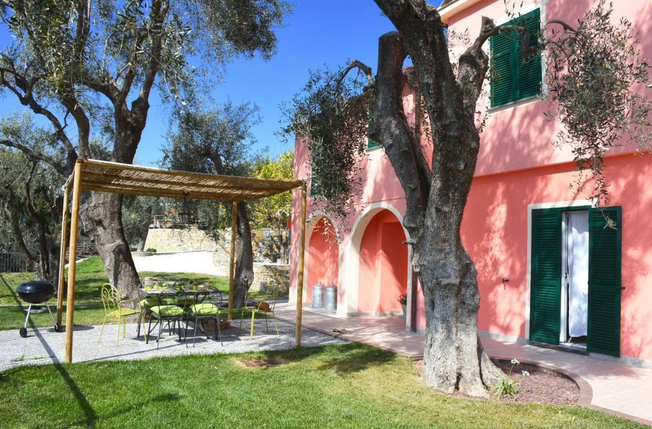 La Torretta Villa Imperia Bagian luar foto