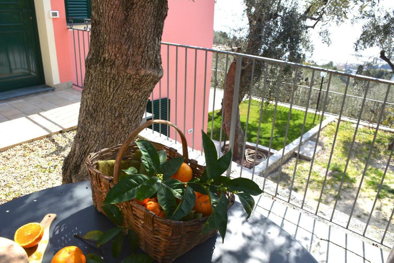 La Torretta Villa Imperia Bagian luar foto