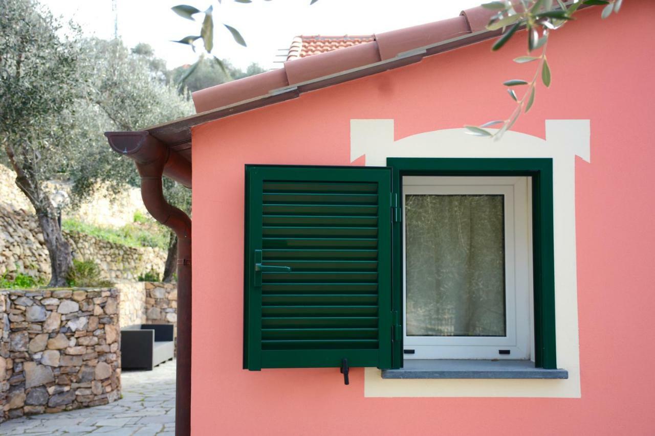 La Torretta Villa Imperia Bagian luar foto